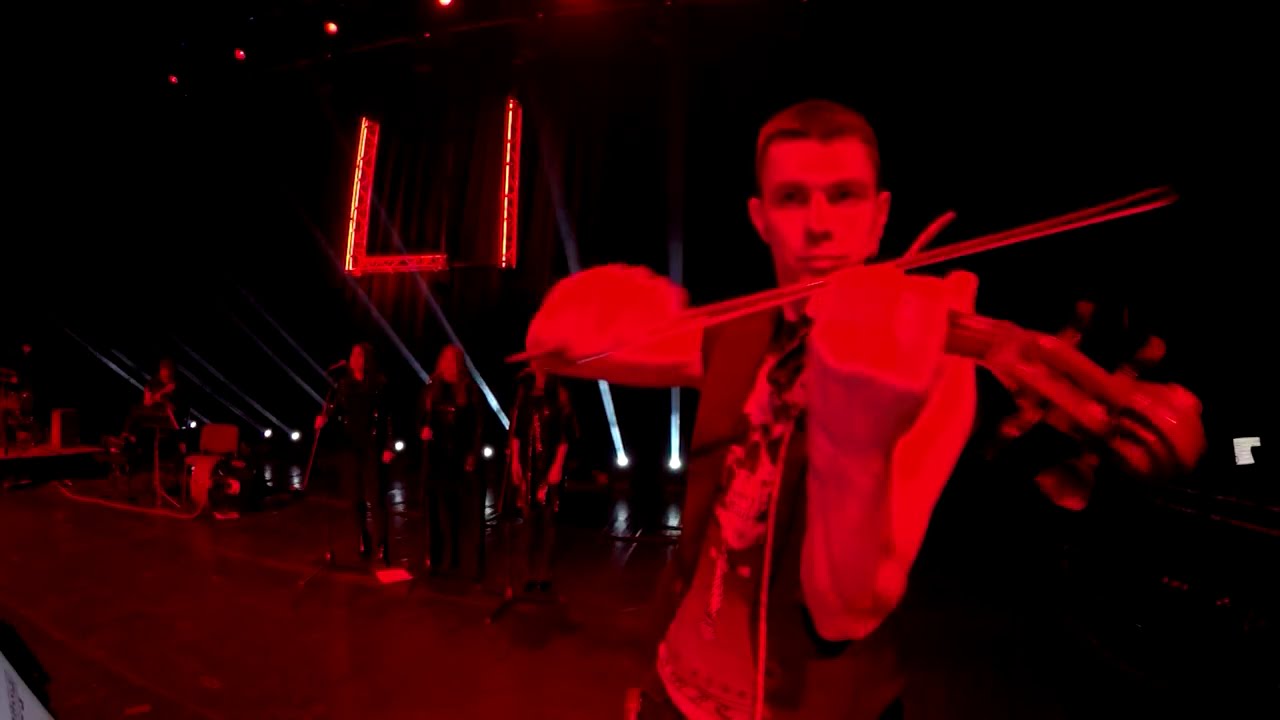 ЛИЛИ ИВАНОВА - Този свят е жена (LIVE - НДК, 2019) LILI IVANOVA - Tozi sviat e zhena (LIVE, 2019)