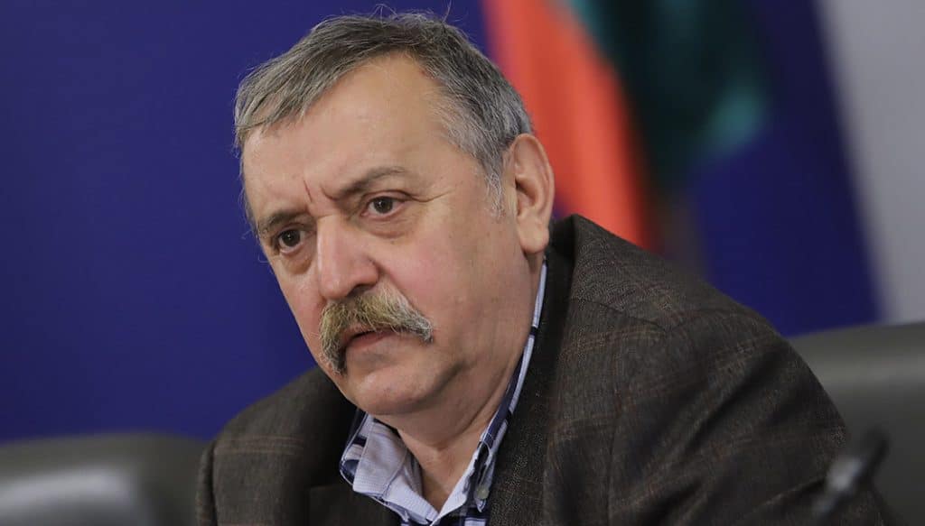 Проф. Кантарджиев: Обработките срещу кърлежите и комарите закъсняха