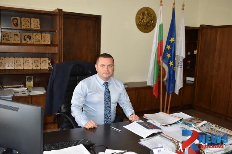 Пенчо Милков иска по-високи такси за преминаване на Дунав мост