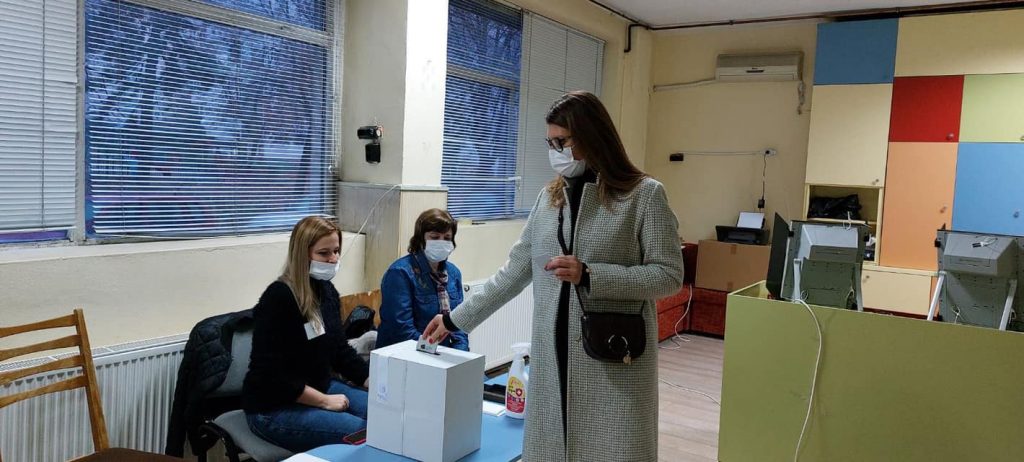 Ализан Яхова: Гласувах за държавността