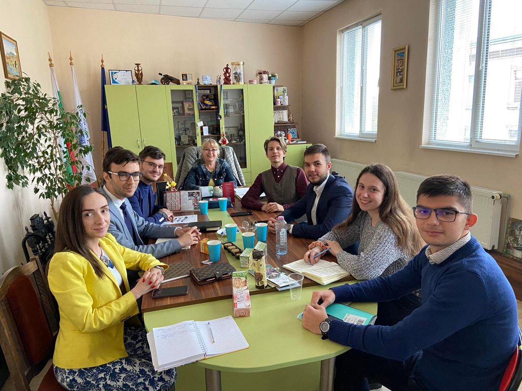 Русе домакинства Национална среща на младежките парламенти