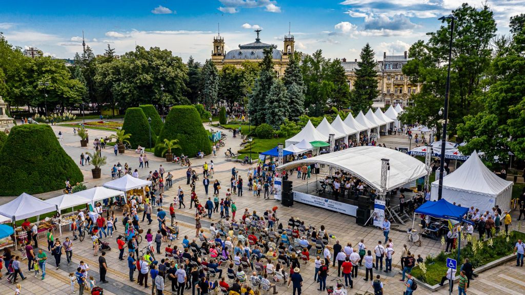 Криско, Тита, Павел и Венци Венц идват в Русе
