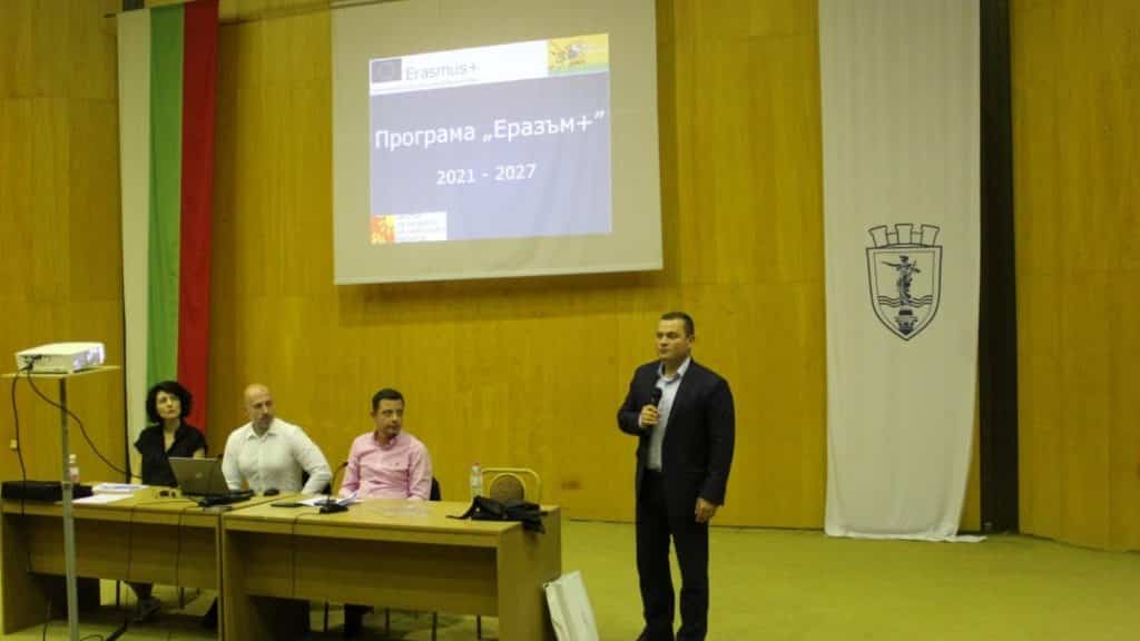 Пенчо Милков откри форум за европейски програми през новия програмен период