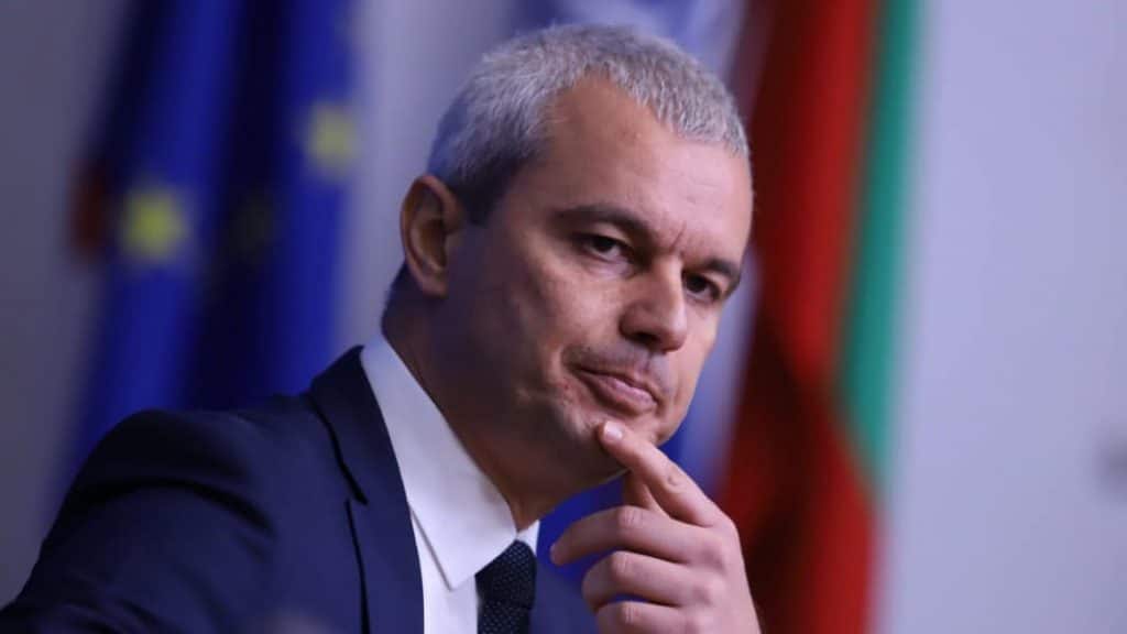 Костадинов: България вече е на трето място по подадени заявления от нелегални емигранти за убежище