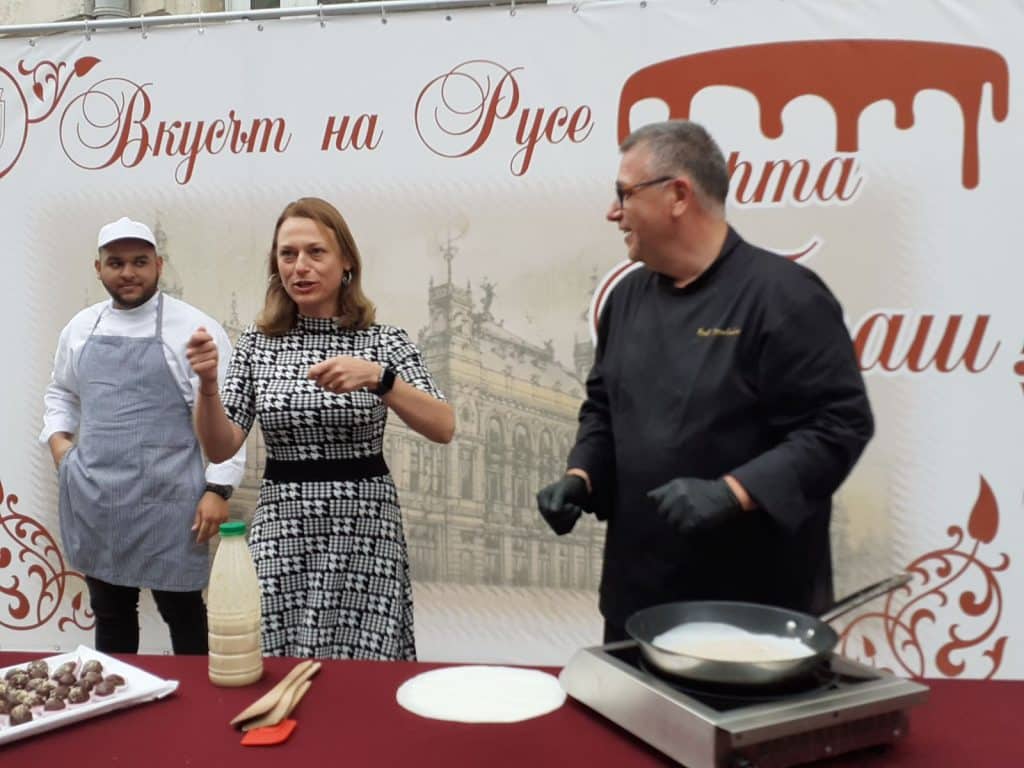 Шеф Ради Стамболов разкри кулинарните си тайни на Ива Митева