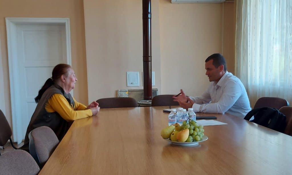 Жителите на Семерджиево изплакаха мъката си пред кмета Милков