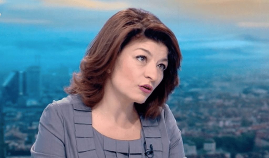 Десислава Атанасова: Очевидно е, че правителство с „Продължаваме промяната“ няма да има