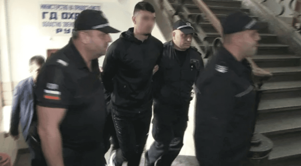 И съдът във Велико Търново остави Джан за постоянно в ареста