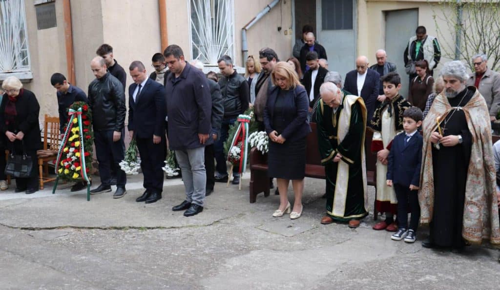 Русенци почетоха паметта на загиналите в арменския геноцид