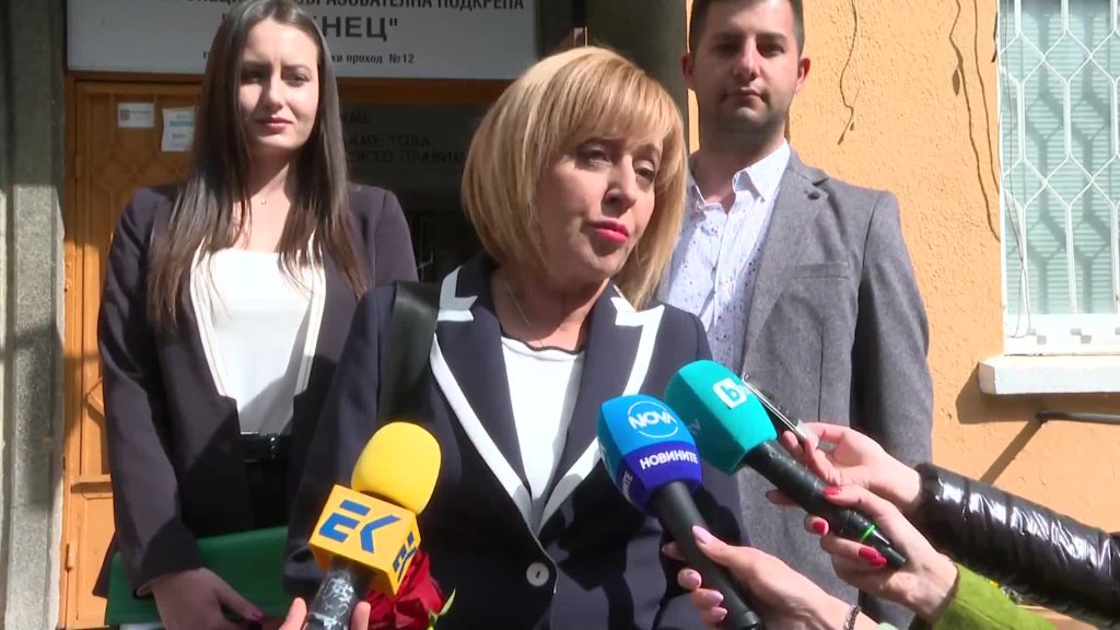 Манолова: Гласувах за висок стандарт и прогрес