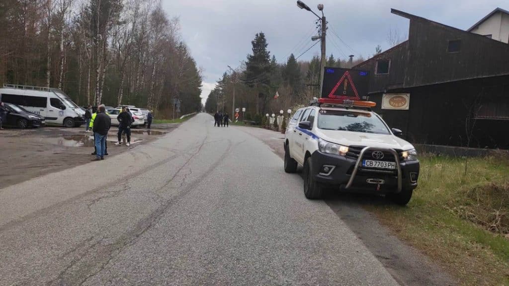 Взривът срещу автомобила на Гешев и семейството му избухнал 1-2 секунди по-рано