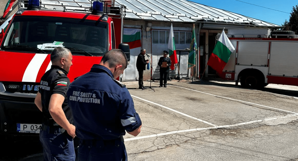 Пожарната в Две могили празнува 40 години от създаването си