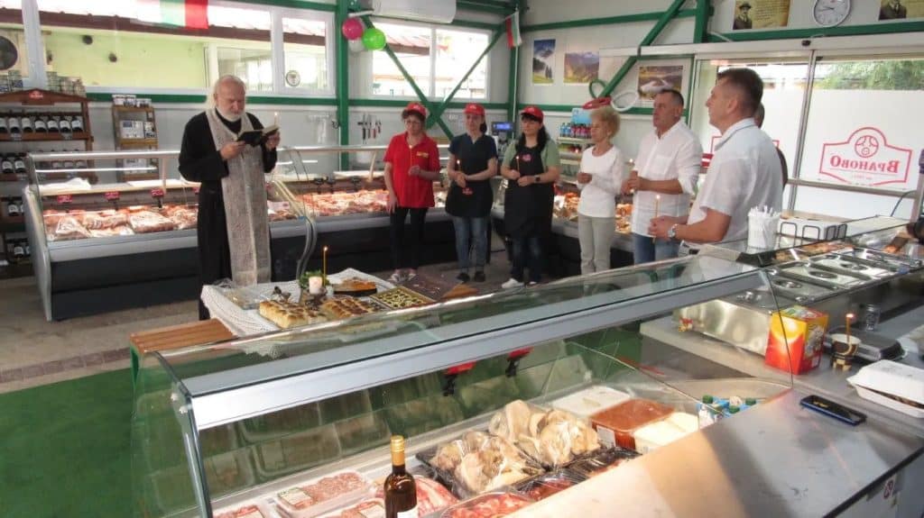 Свинекомплекс „Голямо Враново“ откри първата борса за месо и нов магазин в Русе