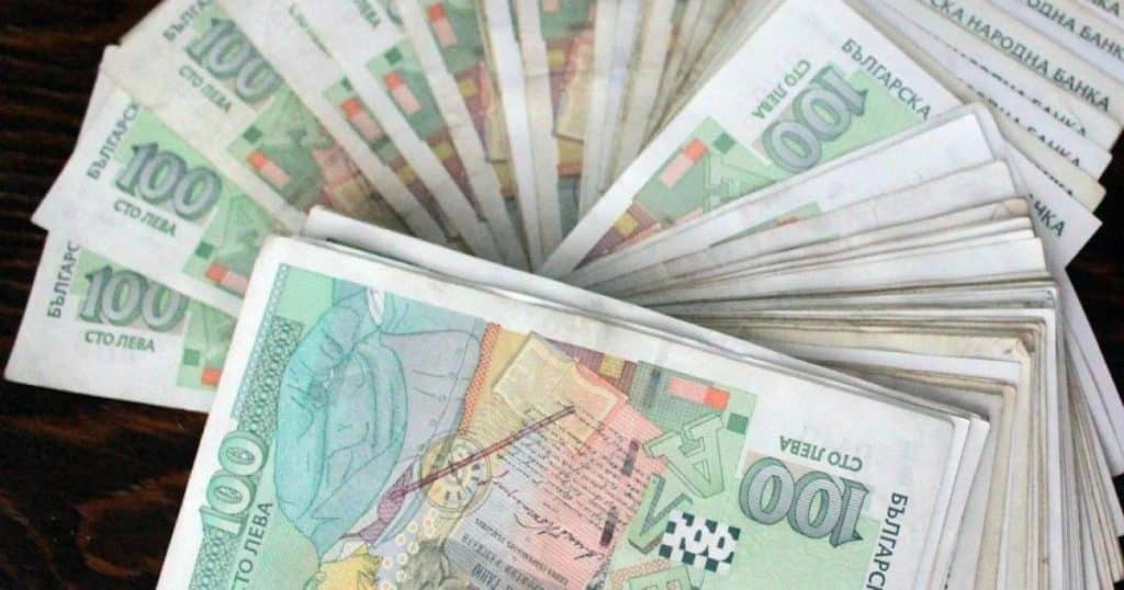 Бюджет 2023 официално влезе в сила