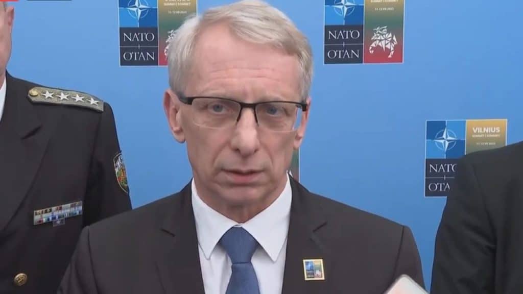 Денков: Кога Радев има собствено мнение – като подписва декларация „за” Украйна или когато повтаря руски опорки