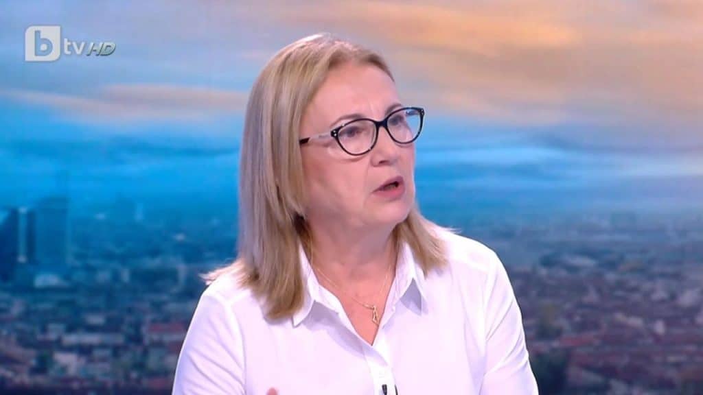 Румяна Бъчварова: Защо да не сменим и името на „Св. Александър Невски“?