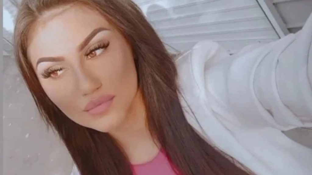 Дебора била накълцана заради отказ да стане компаньонка