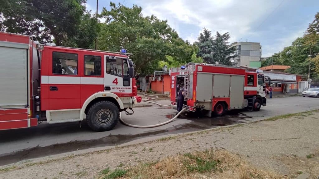 Инцидент в магазин в кв. „Изток“ вдигна пожарната на крак