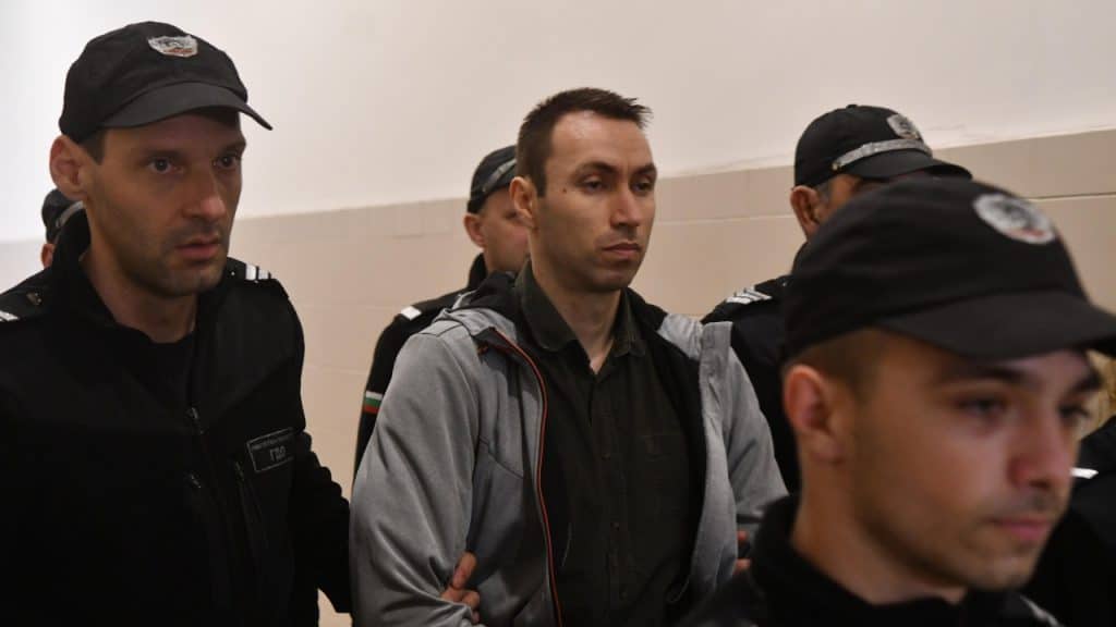 Доживотен затвор за Орлин Владимиров и баща му за убийството на откритата в куфар Евгения