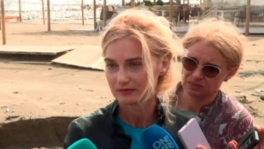 Зарица Динкова: Около 4000 души са засегнати от бедствието по Южното Черноморие