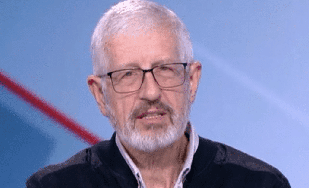 Румен Овчаров: Някой вече е спретнал покупката на „Лукойл“