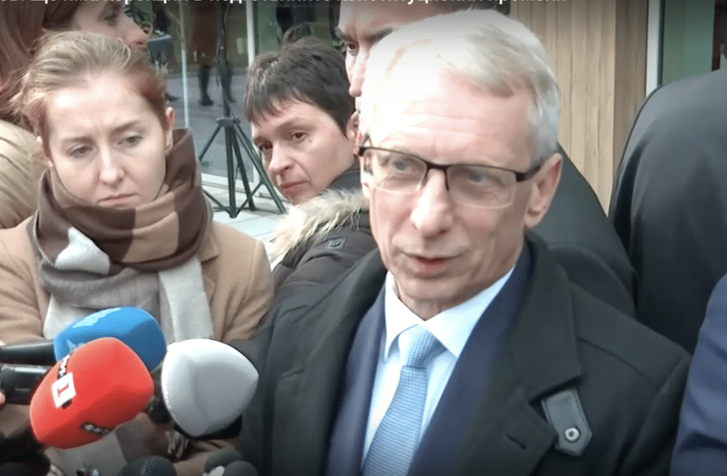 Денков: Не съм обещавал да не сменям директора на „Пирогов“, не мога да спра здравния министър да го направи
