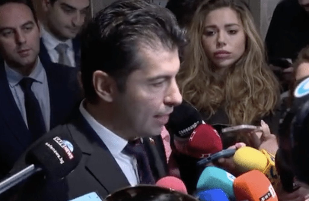 Кирил Петков: Условия не приемаме, важната тема е Шенген