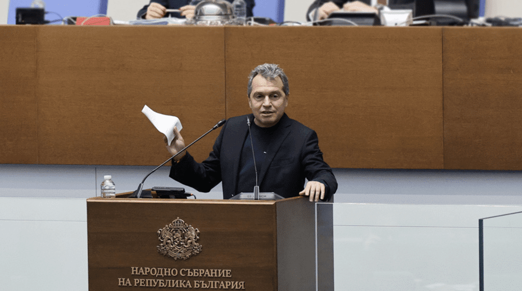 МС опроверга твърдение на Тошко Йорданов за тайно заседание заради ГМО