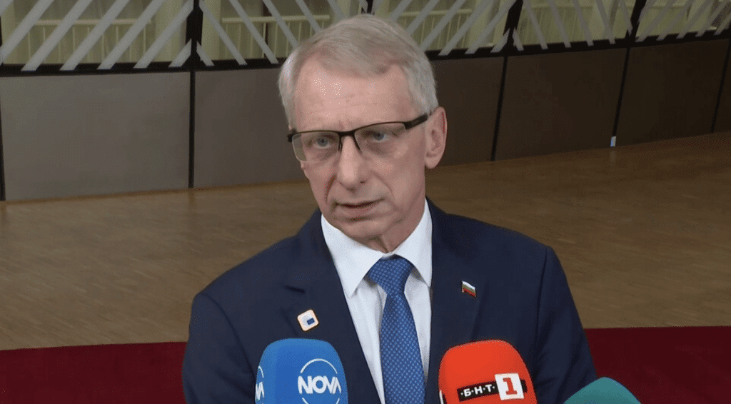 Денков: Ще преговаряме до последно с Австрия за включване на сухопътните ни граници в Шенген