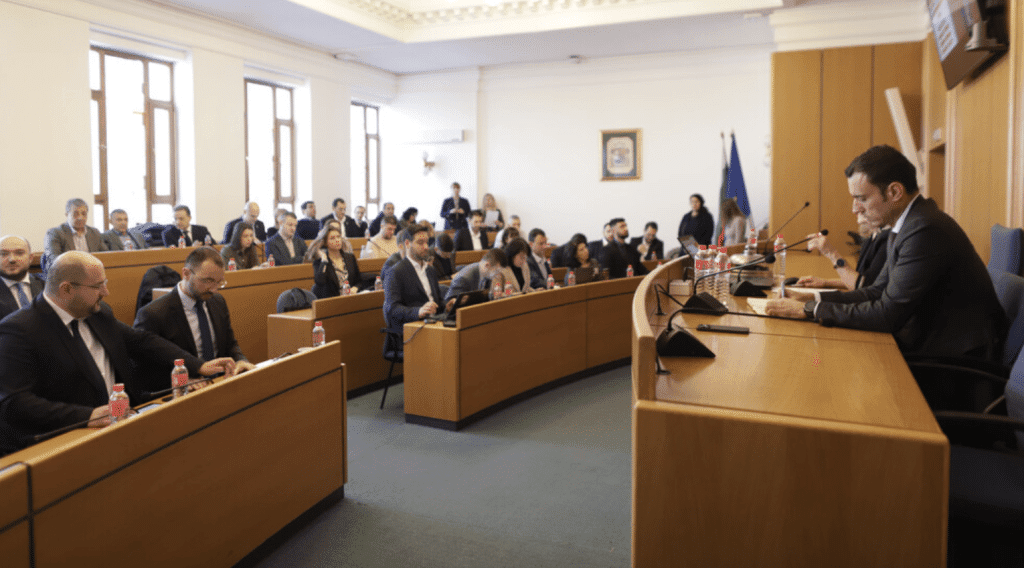 Столичният общински съвет отново не избра председател