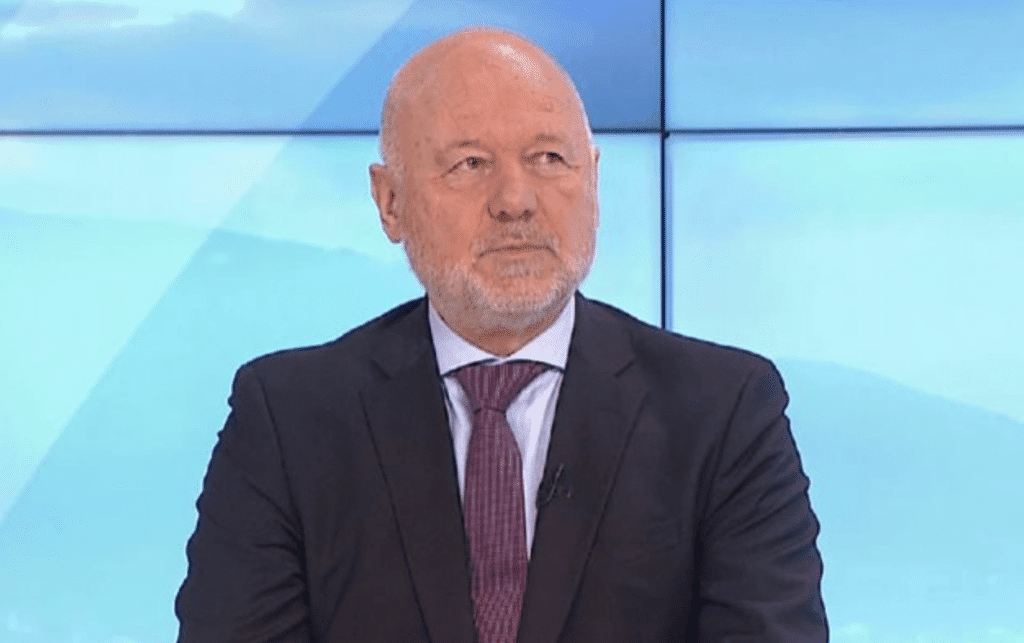 Тагарев: През първото тримесечие на 2025 г. трябва да дойдат първите F-16