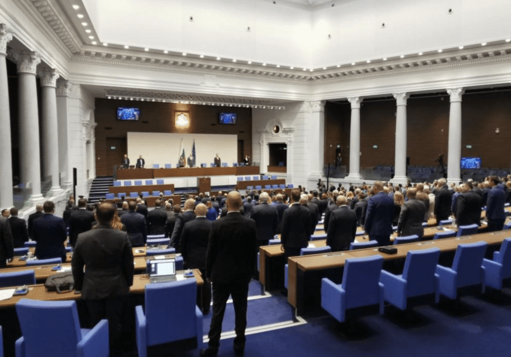 Откриха тържествено новата сесия на Народното събрание