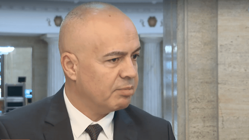 Свиленски: Тази седмица правителството на България заби поредния пирон в ковчега на БДЖ