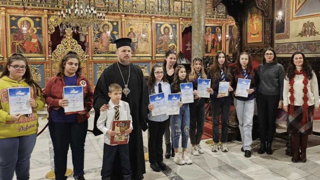 Русенската митрополия награди талантливи деца