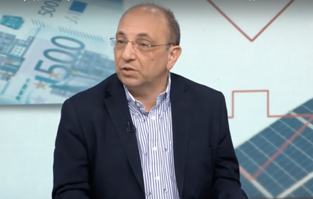 Николай Василев: Управляват ни политици, които вярват, че колкото повече дългове вземат, толкова по-добре