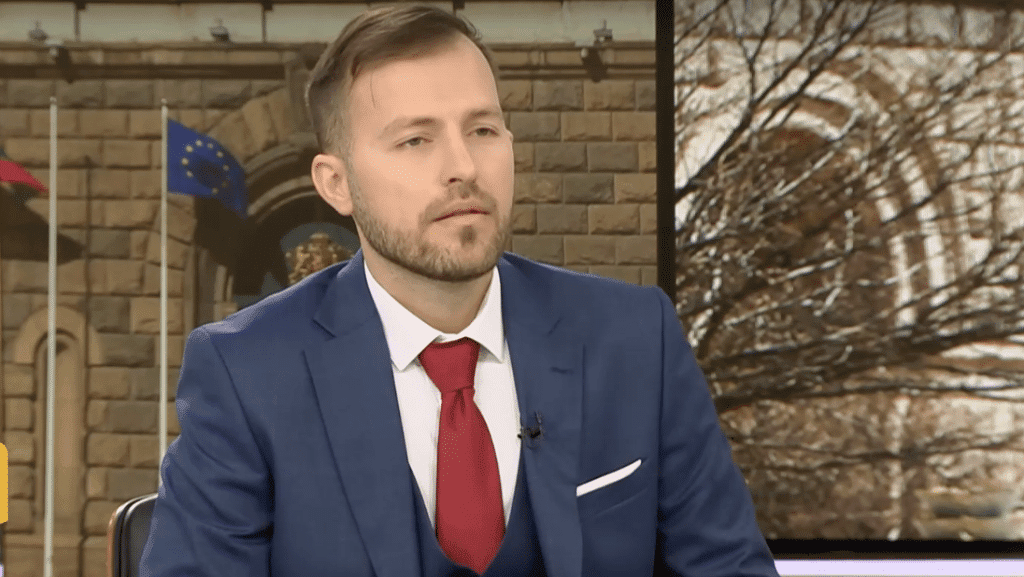 Искрен Митев: Ще се доверя на решенията на Денков и Габриел при ротацията