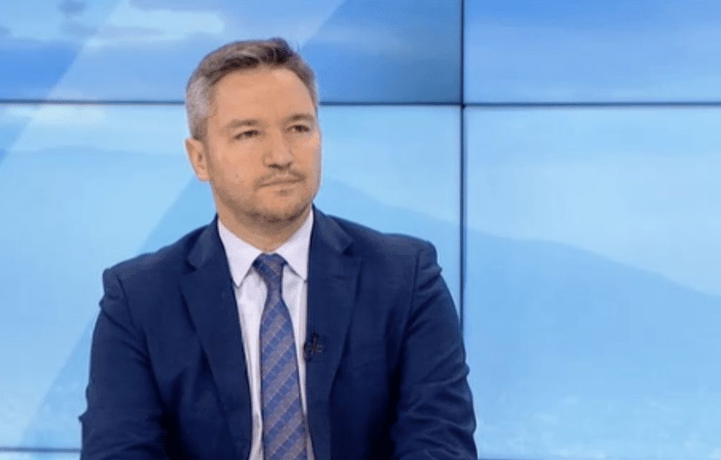 Вигенин: БСП е готова с жалбата до КС срещу Десислава Атанасова и Борислав Белазелков