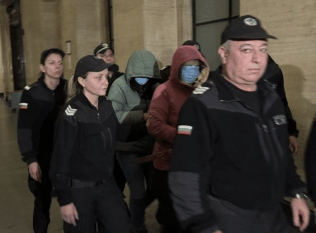 Гледат мярката на двете жени, обвинени за жестокото убийство на Пейо Пеев