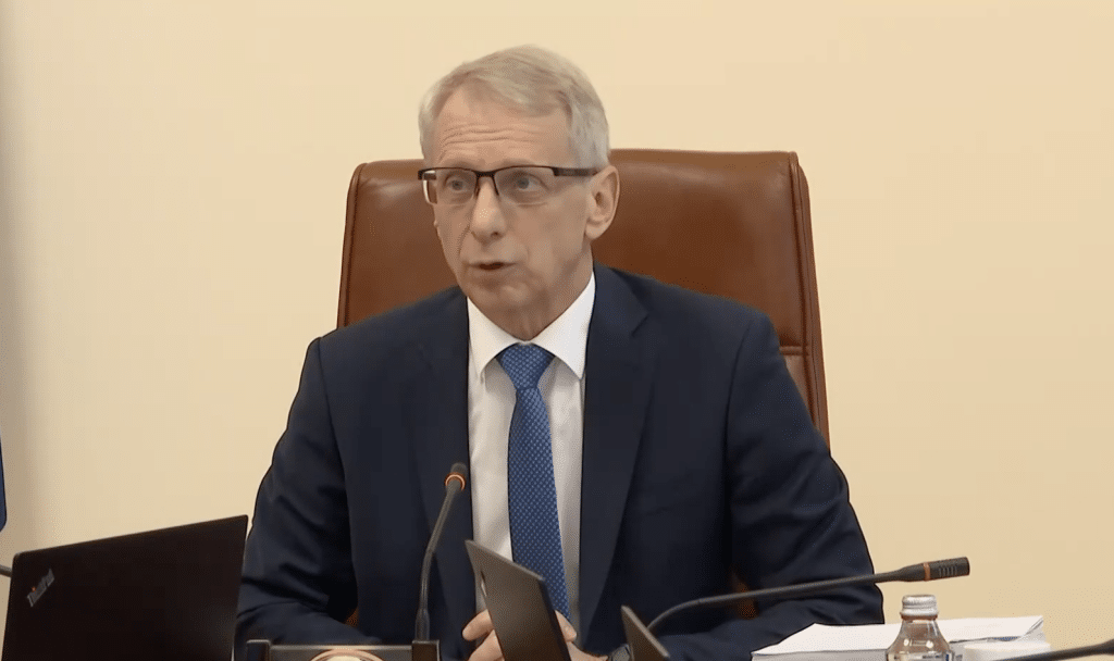 Денков: Има как да сме финансово отговорни, но това да не бъде за сметка на хората и бизнеса