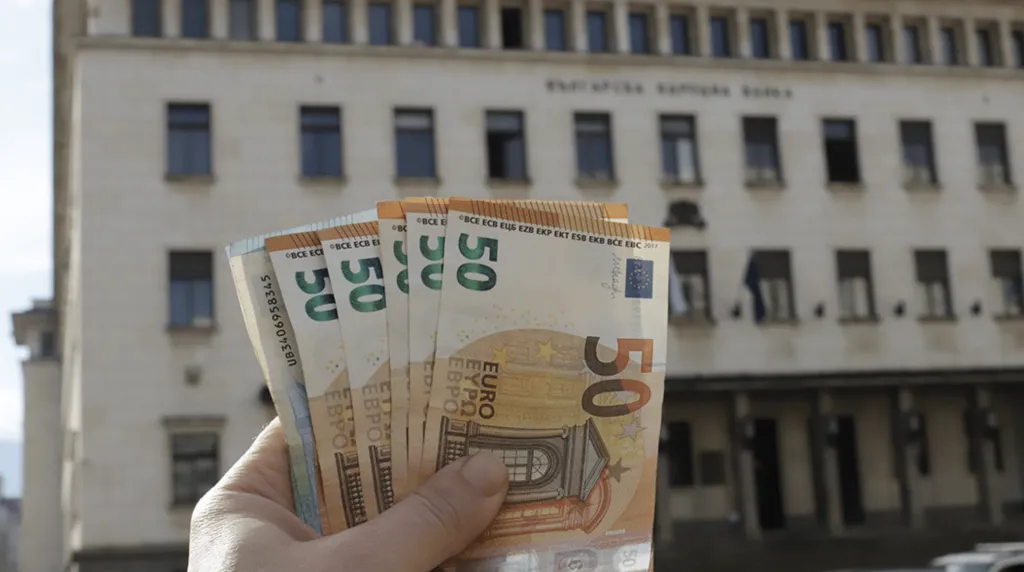 МФ емитира нови 150 милиарда евро дълг