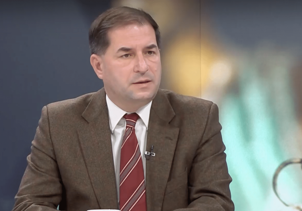 Борислав Цеков: ПП институционализира корупцията