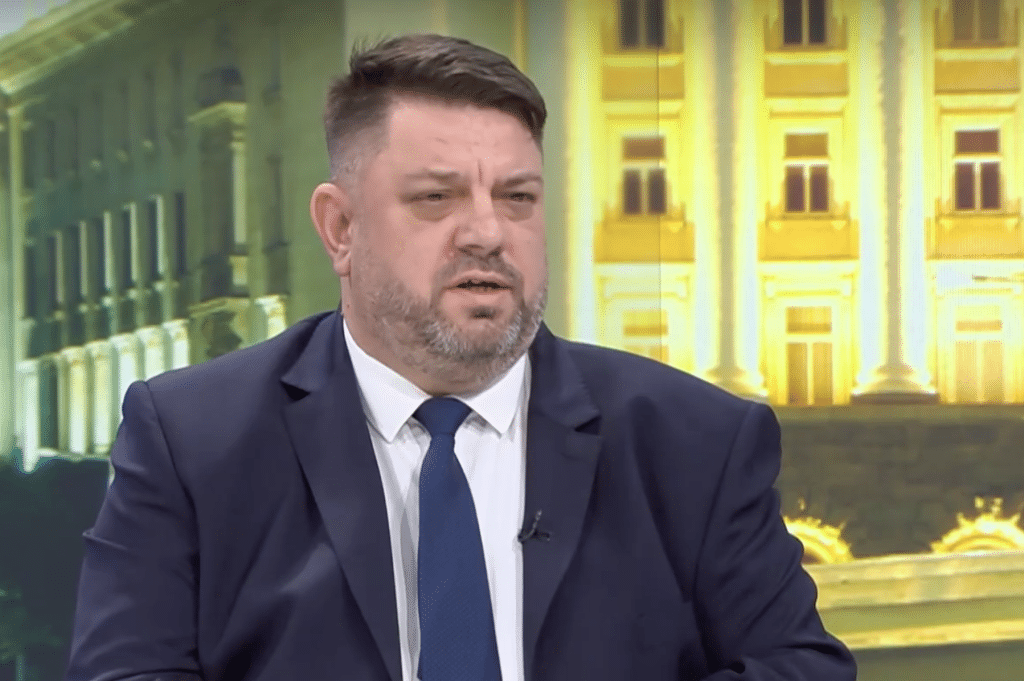 Атанас Зафиров: Управлението буксува. Избори 2 в 1!