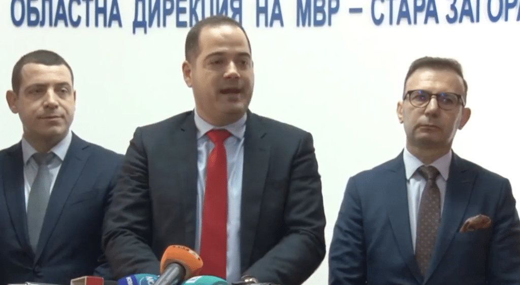 Стоянов: Още двама служители на МВР ще бъдат уволнени заради гонката в Стара Загора