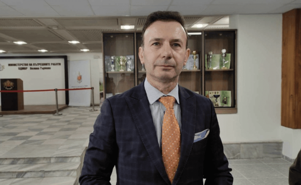 Живко Коцев сам потърсил Борислав Сарафов, за да съдейства за разследването на „Митниците“