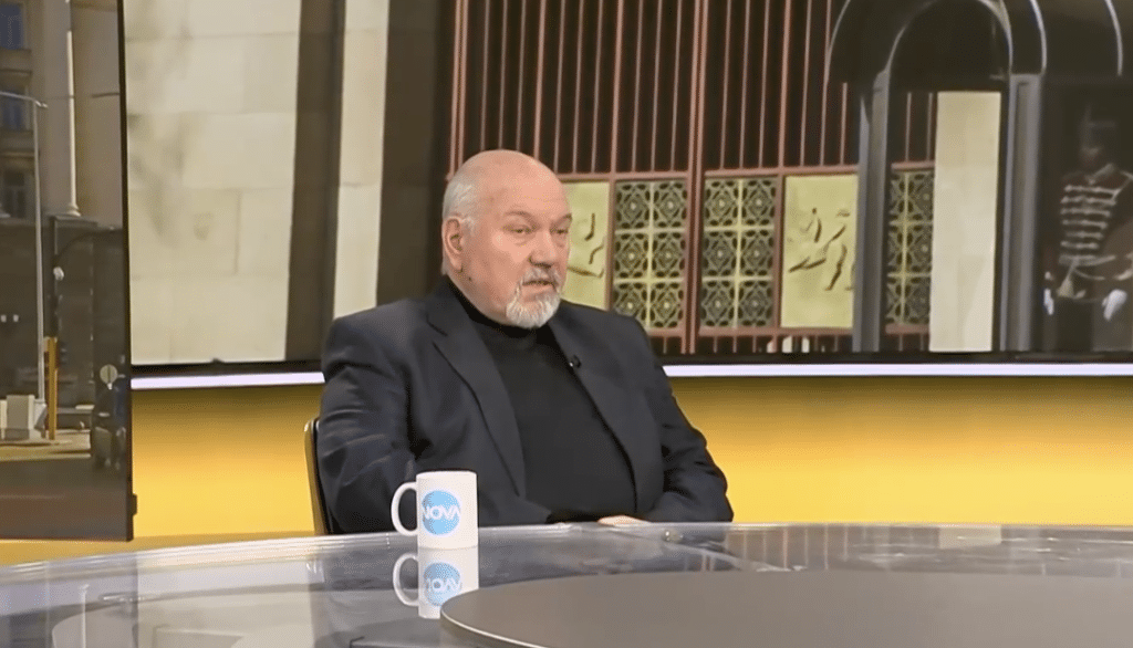 Проф. Александър Маринов: Няма да се стигне до импийчмънт на Радев