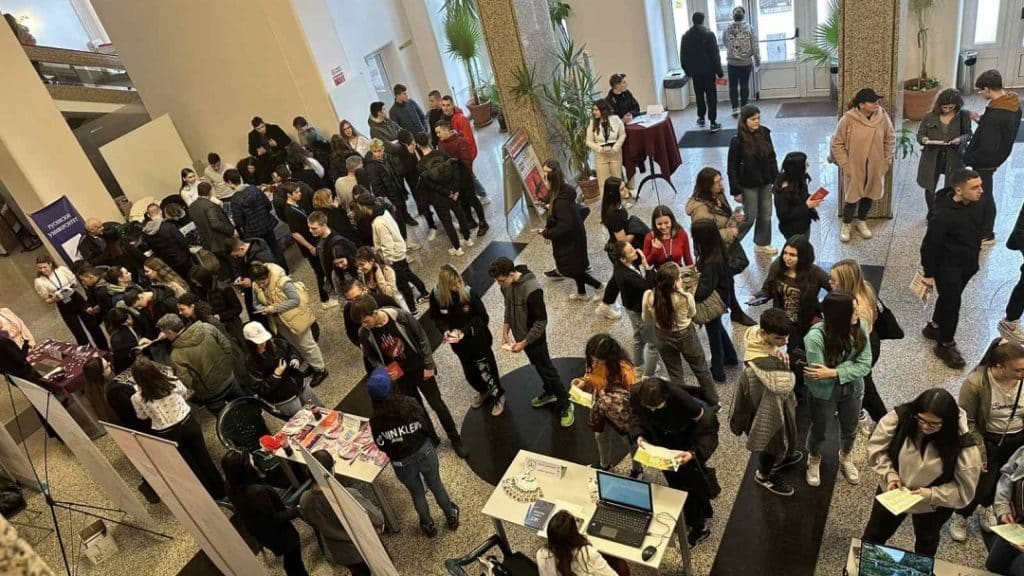 В Русе се проведе четвъртото издание на кариерния форум “А сега накъде?”