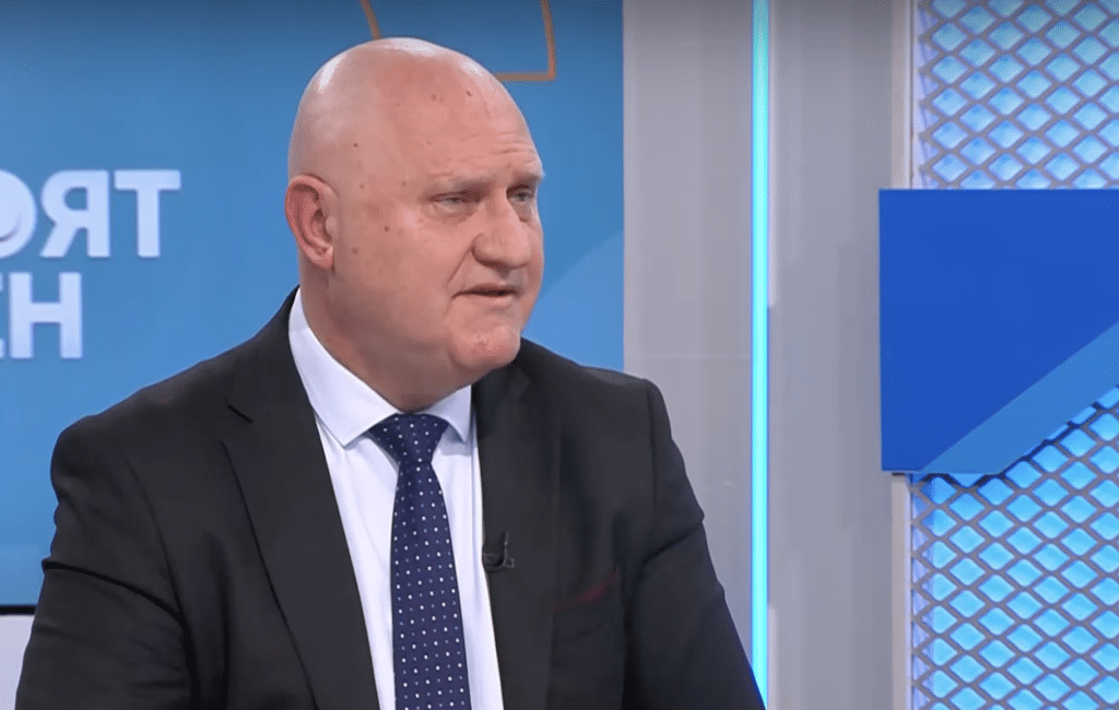Цоков: Тепърва ще обсъждаме идеята за 15 дни отсъствие от училище по семейни причини