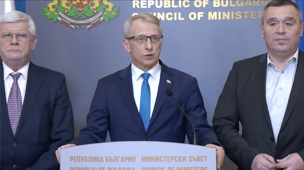 Денков призова земеделските производители да се върнат на масата на преговорите