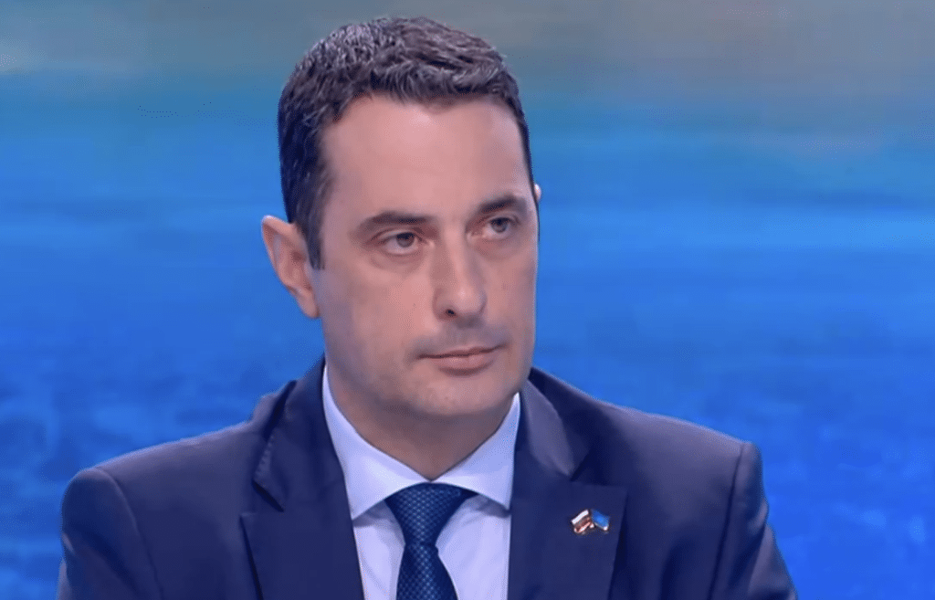 Гвоздейков: Медицинският хеликоптер е абсолютно изправен