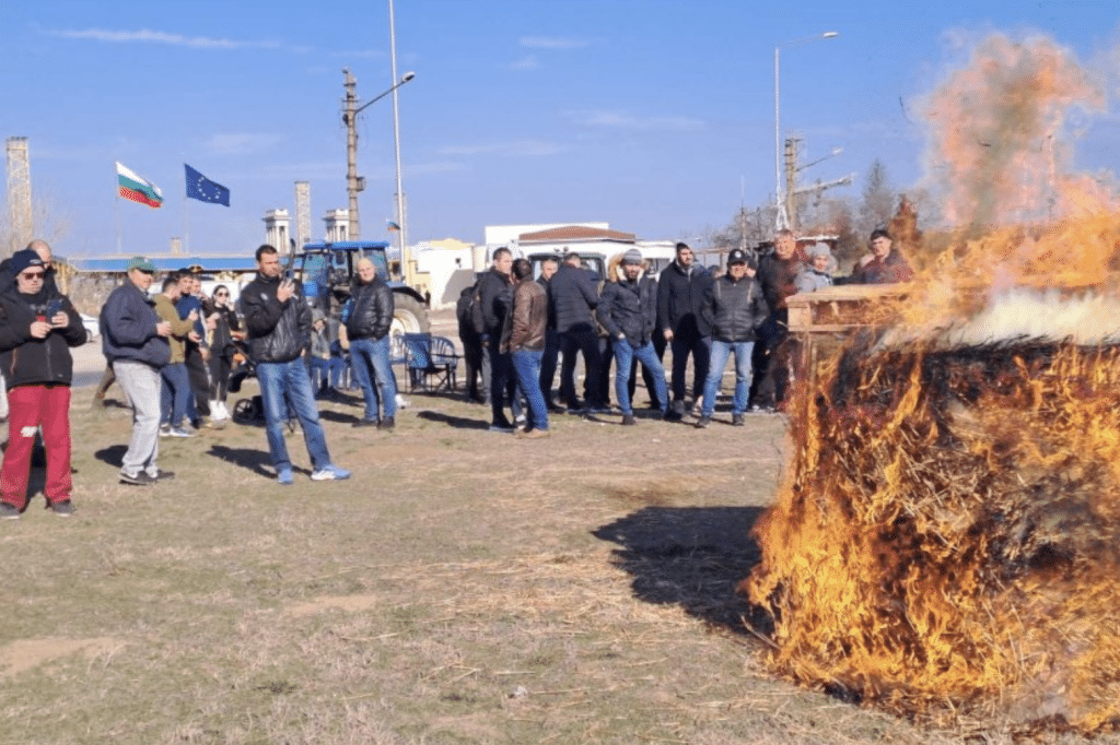 Аграрната камара отрича за разцепление и иска Закон за браншовите организации